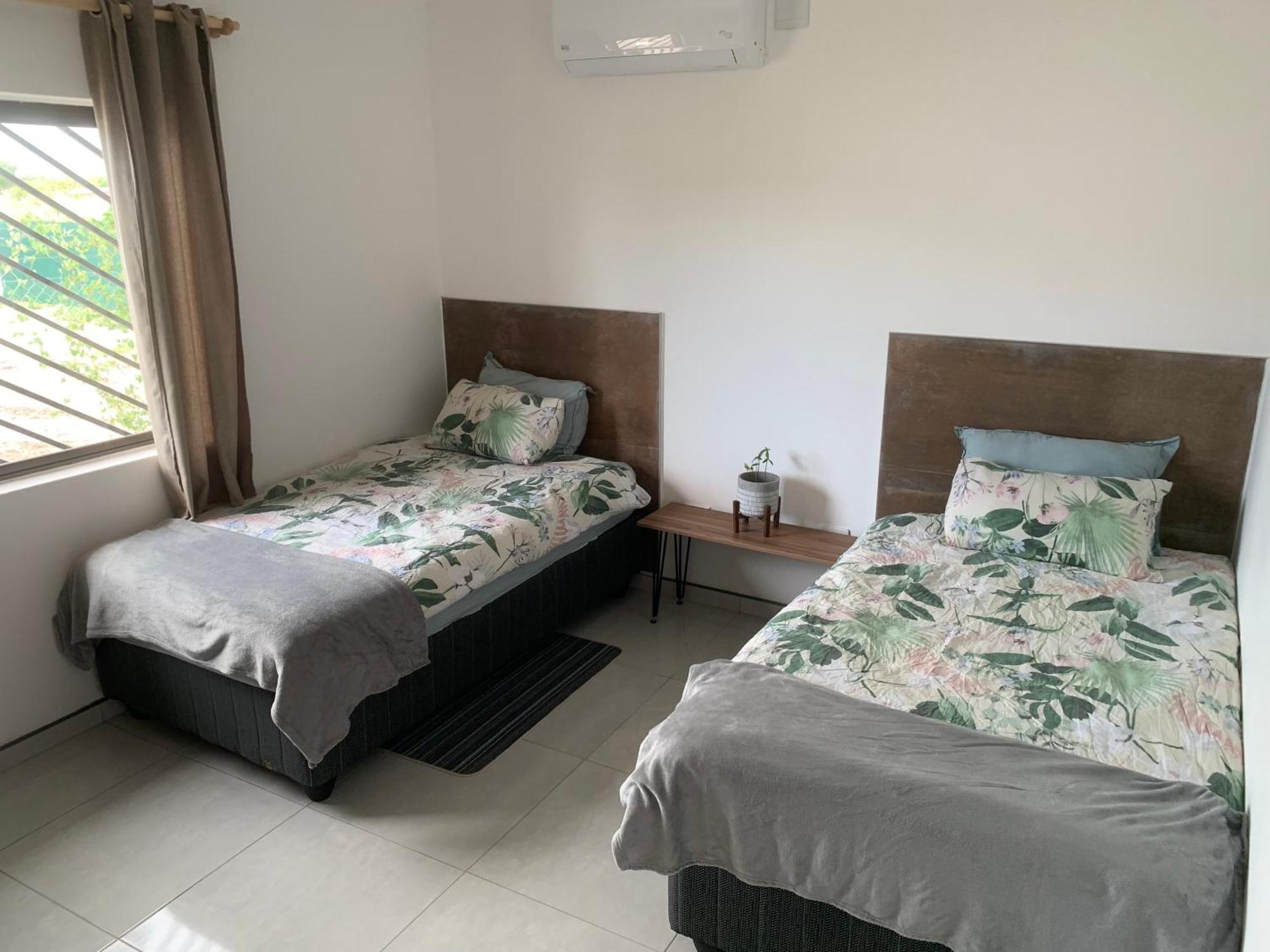 F2 Farmhouse Omuthiya Luaran gambar