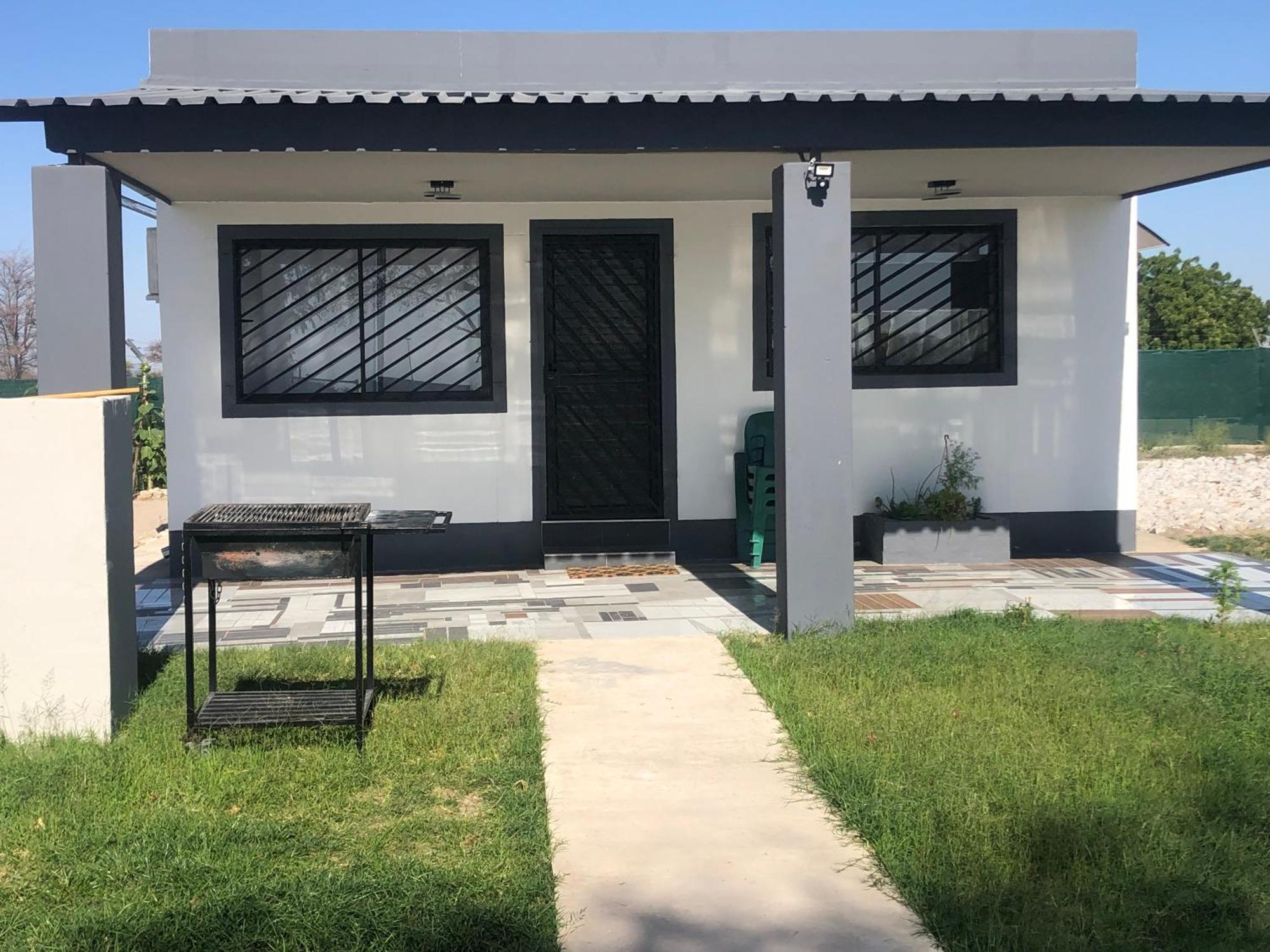 F2 Farmhouse Omuthiya Luaran gambar